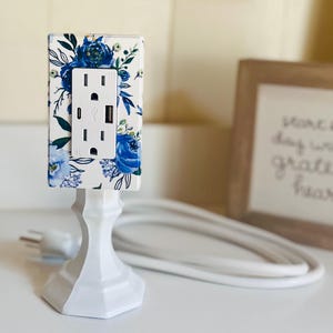 tabletop table top decorative / industrial charging station, USB-C phone charger & outlet, docking station, desktop charger, power cube