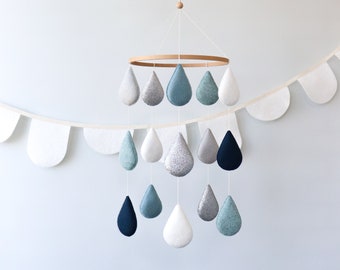 Felt raindrops baby mobile for crib, Gender neutral nursery decor, Blue, grey ang silver cot mobile, Baby shower gift idea, New mom gift