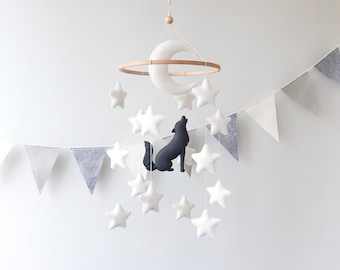 Felt wolf baby mobile for crib, Forest animals nursery decor, Moon and stars mobile, Woodland nursery theme, Gender neutral baby shower gift