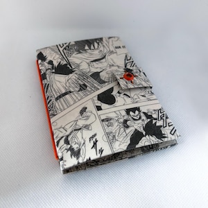 Funda para pasaporte de Dragon Ball Super: Regalo ecológico Tetra Pak de cómics reciclados imagen 1
