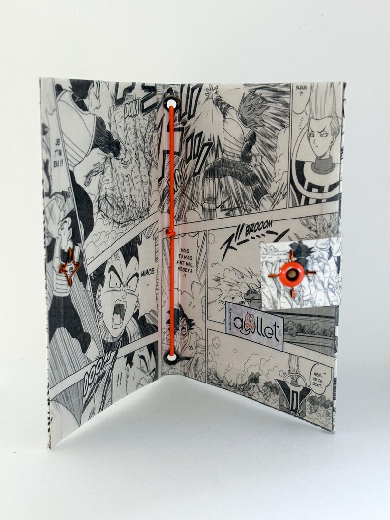 Funda para pasaporte de Dragon Ball Super: Regalo ecológico Tetra Pak de cómics reciclados imagen 5