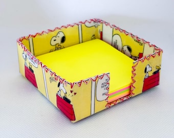 Handgjord Post-it-lapplåda med Snoopy och Peanuts – Skrivbordsorganisatör i återvunnet material
