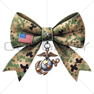 May include: A camouflage-patterned bow with an American flag and a star emblem. A pendant featuring an eagle, globe, and anchor hangs from the bow, symbolizing the United States Marine Corps.