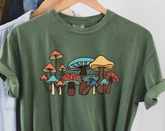 Retro Mushroom T-Shirt, Mushroom Shirt, Retro Shirt, Hippie Shirt, One With Nature Shirt, Trending Shirt, Aesthetic Shirt, Comfort Colors