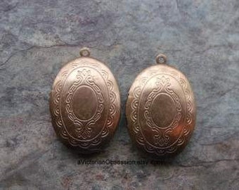 Brass Oval etched Cameo locket oval pendant