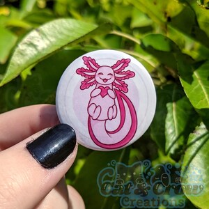 Lovey Axolotl | Button Pin