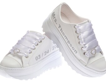 Bridal Sneakers Designed as a Personalized Gift for Brides - Special shoes for gifts for your Unforgettable Moments according to your wishes