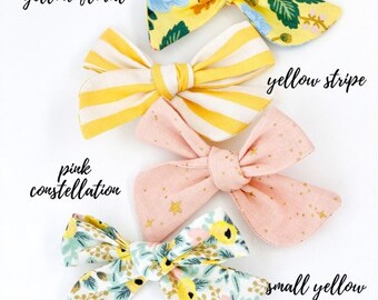 Lazo de algodón para el pelo de bebé: Estampado floral vintage, rayas o constelaciones