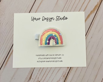 Pinza para el pelo de fieltro arcoíris bordada - Accesorio kawaii para bebés