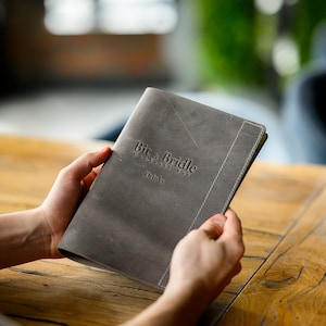 Menühülle mit Ringbuchmechanik und Logoprägung, Restaurant-Speisekarte, Getränkekarte, Menüband, Menübuch, Menüband mit Namen im Shop