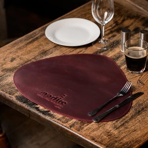 Elegant Leather Dining Placemats, Personalizable Oval Placemats with Custom Logo Embossing for Events & Restaurants