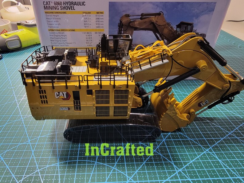 Diecast Masters 1:87 CAT 6060 Hydraulic Mining Shovel - High Line Series 85651