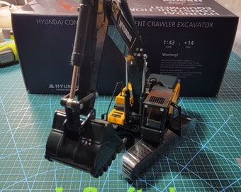 Amazon.co.jp: 1/43 完成品 for HYUNDAI HX505L Crawler