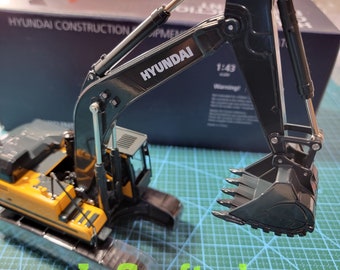 Hyundai Construction Equipment Crawler Excavator HX505L 1/43