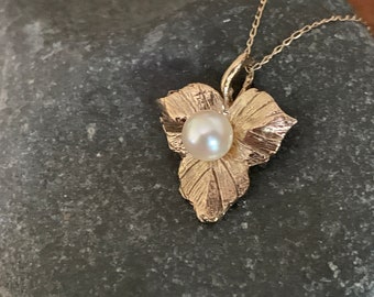Handmade Solid 10K Pearl Necklace on a 14kt gold delicate 18" chain