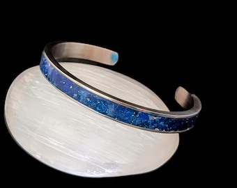 Lapis glow bracelet