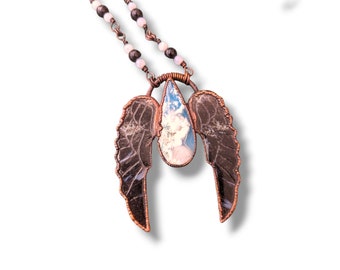 Angel wing pendant
