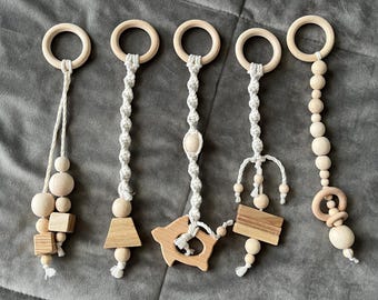 Wooden Baby Gym Hanging Toys, Montessori Infant Play Mat