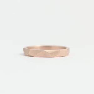 Faceted Wedding Band in Ethical Rose Gold with Asymmetrical Facets 3mm image 1