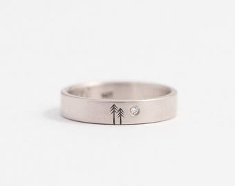 Unique Platinum Engagement Ring//Woodland Wedding Ring//Diamond Wedding Band//Simple Platinum Ring//Size 6 Ring//4mm Wedding Ring
