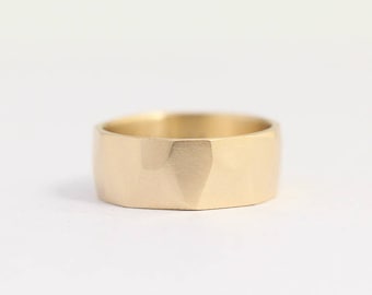 Modern, Minimal Wedding Band in Ethical Yellow Gold with Asymmetrical Facets 8mm