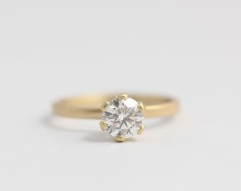 Engagement Ring, Diamond Ring, Unique Engagement Ring, Wedding Ring, Solitaire Ring, Conflict Free Diamond Ring//Ethical Engagement Ring