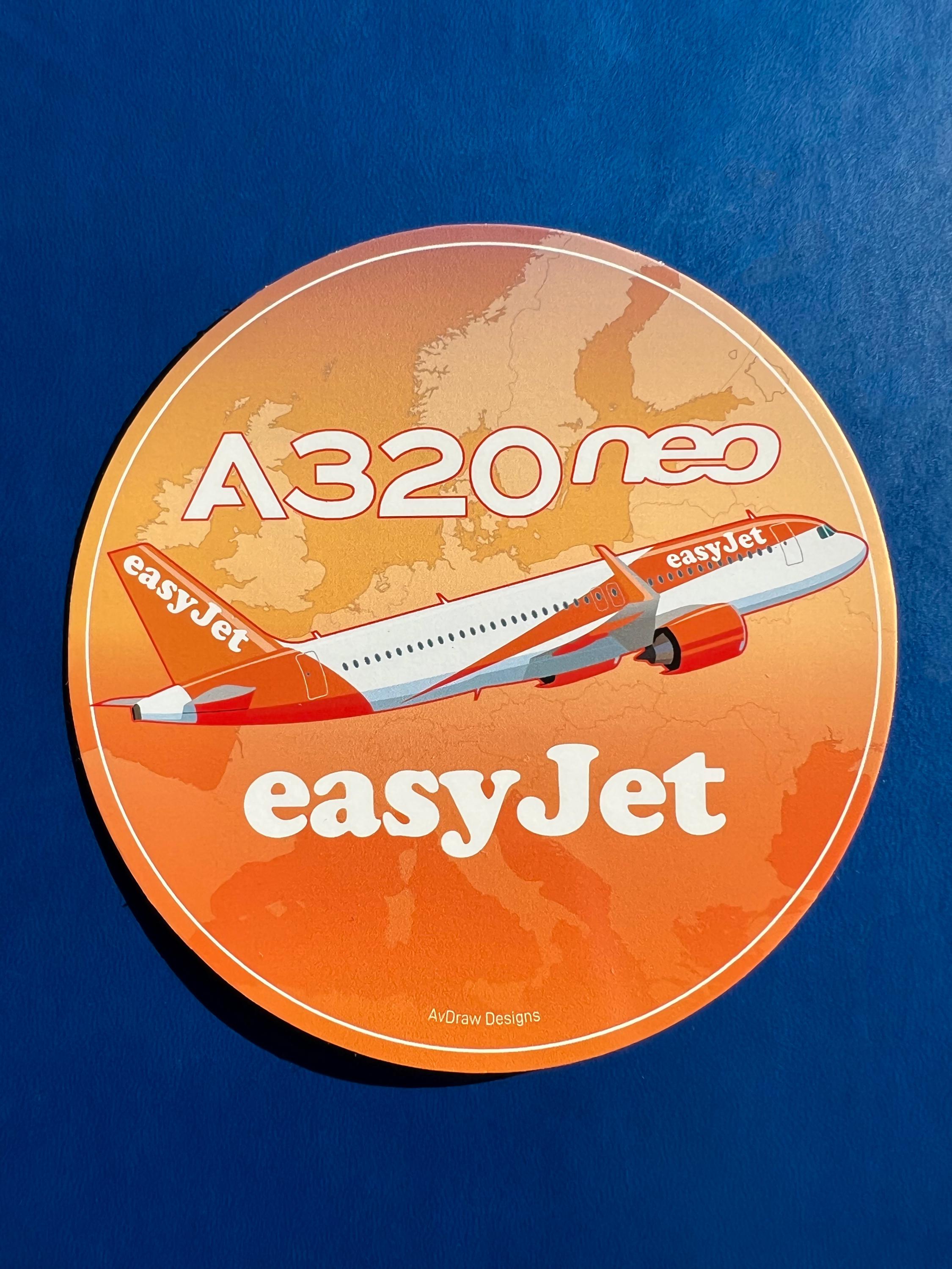 Patch Brodé Easyjet Crew - Écusson Personnel Navigant Compagnie Aérienne