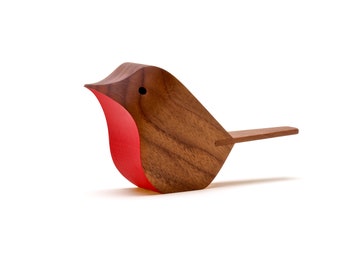 Vogel - kleine houten vogel is een speelse variant op een roodborstje met een felgekleurde borst. Ideaal als cadeau of om een vleugje kleur aan je huis toe te voegen