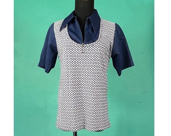 Vintage 60s Navy and White Textured Diamond Graphic Zip Up Collared Light Weight Polyester Vest Kmart Top size Medium