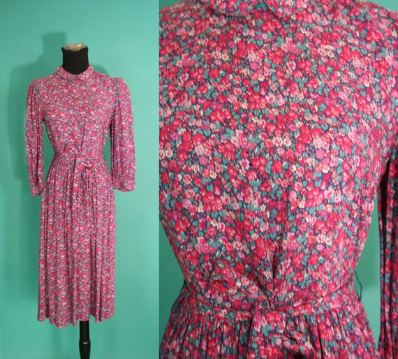 Vintage 1980s Bright Pink Floral Peter Pan Collar