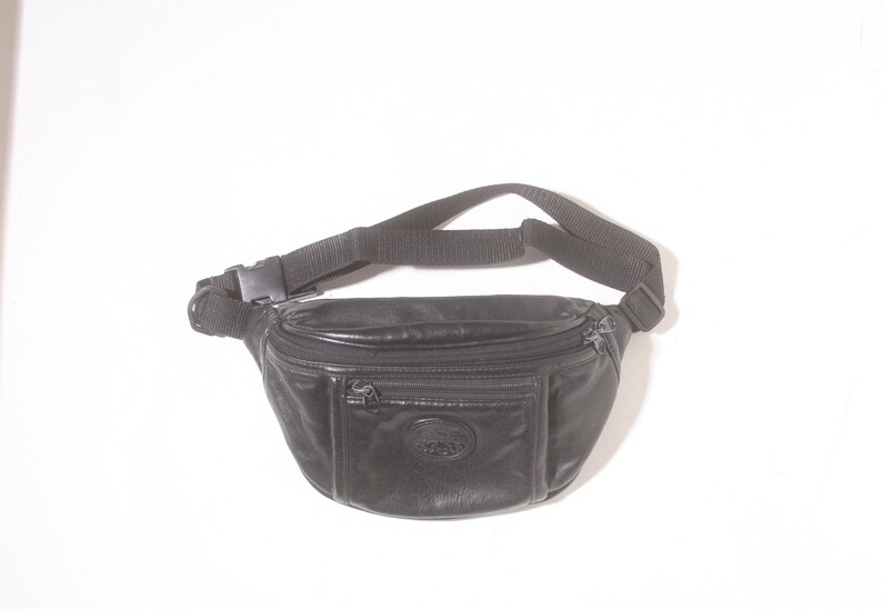 Vintage 1990s Pleather Black Pocket Cedarwoods Fanny Pack