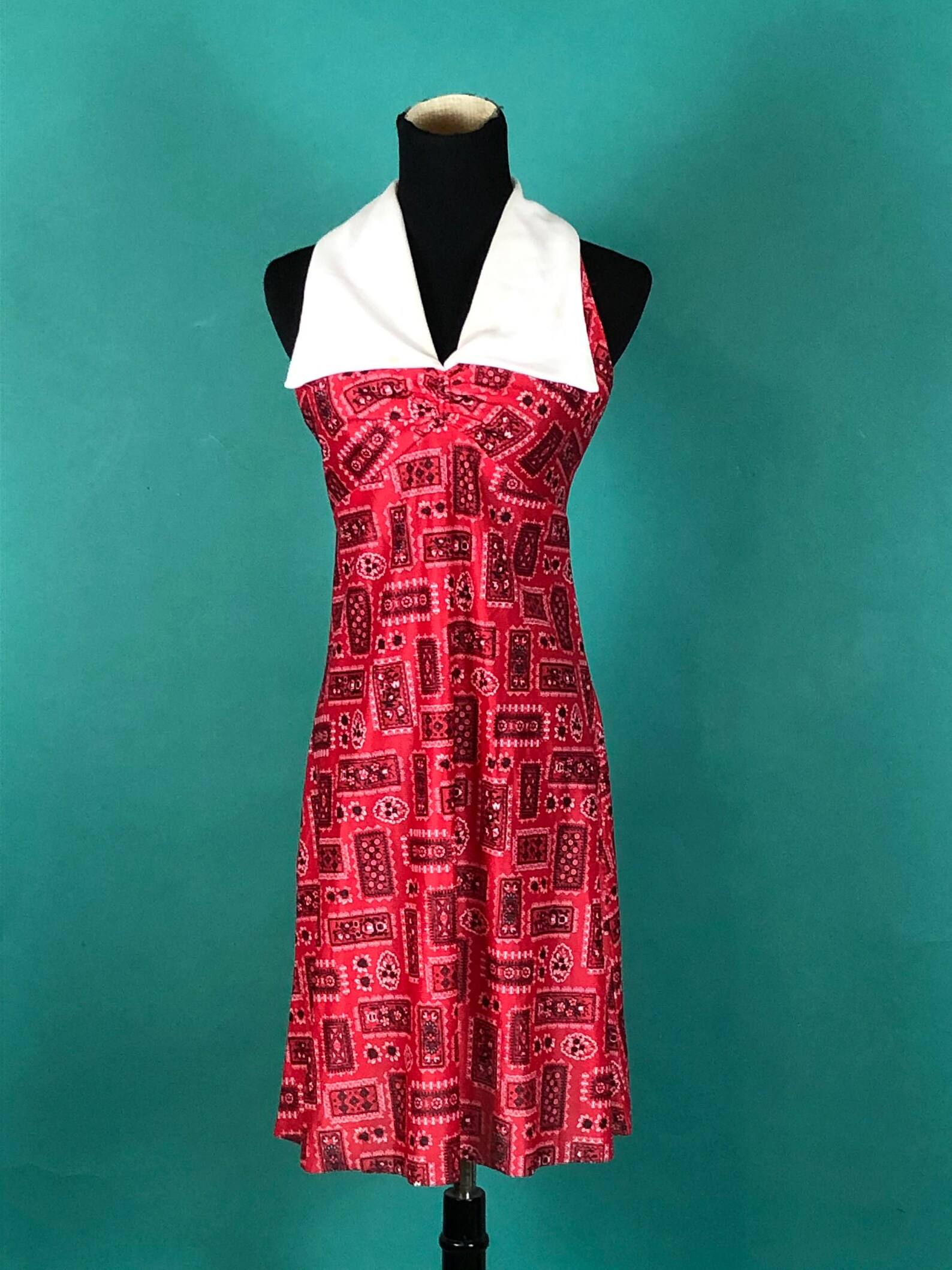 Red Bandana Shift Dress Vintage 70s Collared Sleeveless Farmer Western
