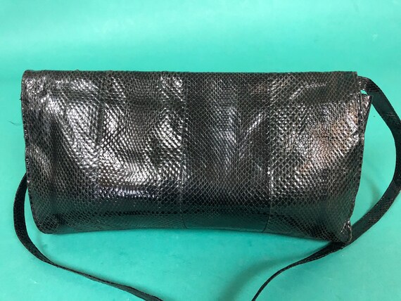 Vintage 1980s Black Snakeskin Clutch handbag - image 4