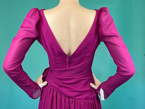 Raspberry Plunge V Open Back Vintage 80s House of… - image 9