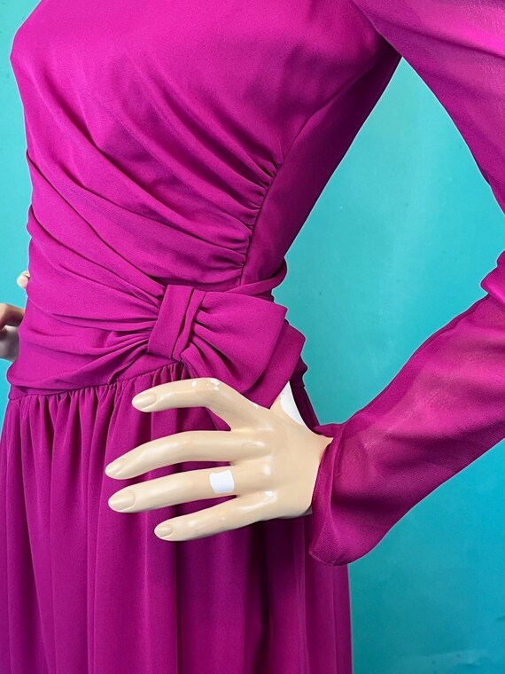 Raspberry Plunge V Open Back Vintage 80s House of… - image 6