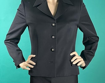 Blazer negro con botones y bolsillos de Gianni Versace, años 90