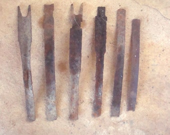 6 Rusty Straight Strips Shoe Shank Arches ~ Found Objects for Assemblage, Altered Art or Sculpture ~ Industrial Salvage