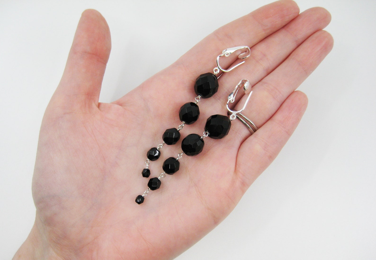 Black Dangle Clip On Earrings Silver Dangly Clipons Faceted Etsy.de