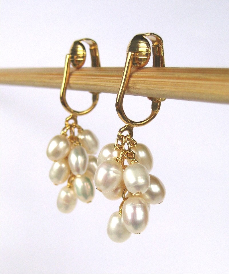 White Pearl Cluster Clip on Earrings Bridal Clipons Gold Etsy