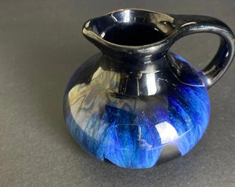 Blue Mountain Pottery Cobalt Blue Drip Glaze Jug, Made in Canada (BMP)