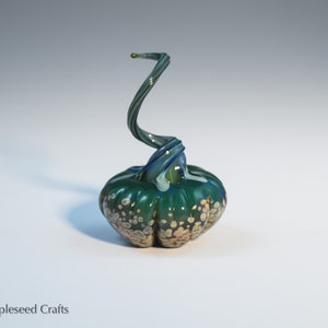 Mini Pumpkin Green Mystery, Fantasy Glass Pumpkin, Handmade Flamework Glass image 6