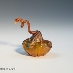 Mini citrouille Witch Candy , citrouille en verre fantastique, verre flamework fait à la main image 1