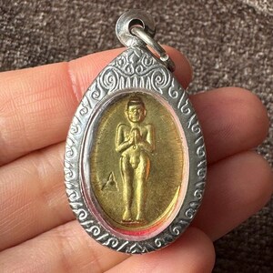 Ai Kai Boy Diener Bring Glück in Leben, Wunder Wunsch, Reichtum und Wohlbefinden Thai Amulett Talisman Anhänger.