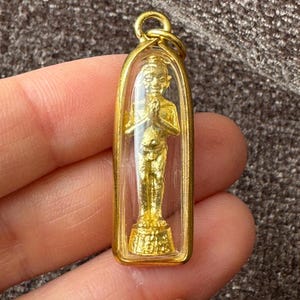 Ai Kai Boy Diener Bring Glück in Leben, Wunder Wunsch, Reichtum und Wohlbefinden Thai Amulett Talisman Anhänger.