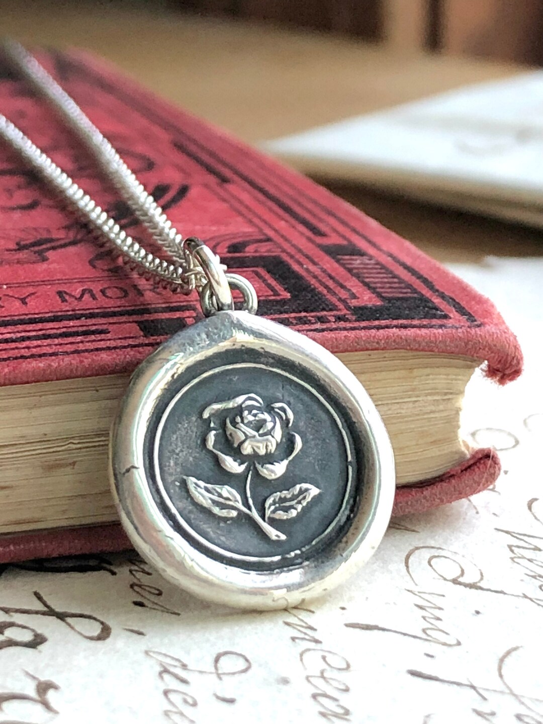 【VINTAGE HOLLYWOOD】Vintage Seal Necklace_VH2478NE070M il_1080xN.1644206230_bvbd.jpg