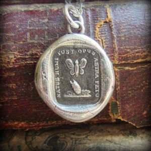 Aim for the Stars - Ambition wax seal necklace - Cocoon and Butterfly - antique Latin motto wax seal jewelry - L1150