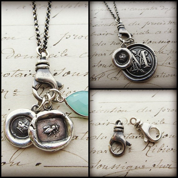 Jewelry charm deals holder
