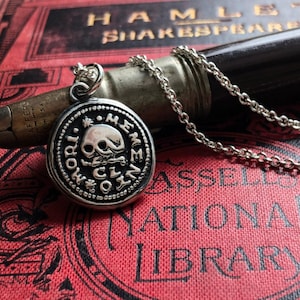 Memento Mori Wax Seal Jewelry - Skull Wax Seal Necklace - Remembrance Jewelry