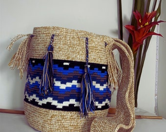 Handmade Wayuu Bags from Colombia - Large Wayuu Bags - Colombian Crossbody Bag - Handmade Crossbody Bag - Crochet Bucket Bag