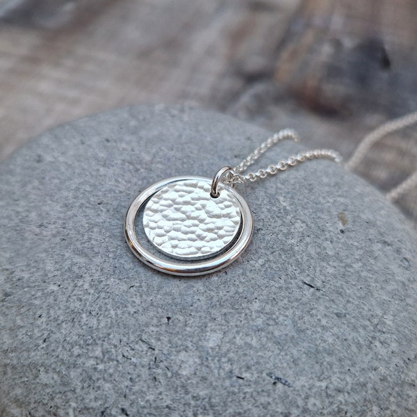 Silver Hammered Necklace, Disc Necklace, Circle Necklace, Ring Necklace, Round Necklace, Sterling Silver Necklace, Silver Disc Necklace